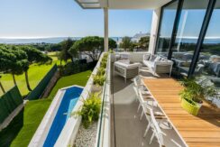 Townhouses on the frontline golf Cabopino, Marbella.